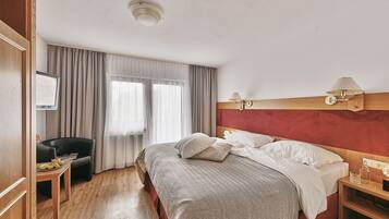 客房内保险箱、免费 WiFi、床单