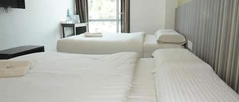 1 bedroom, desk, soundproofing, iron/ironing board