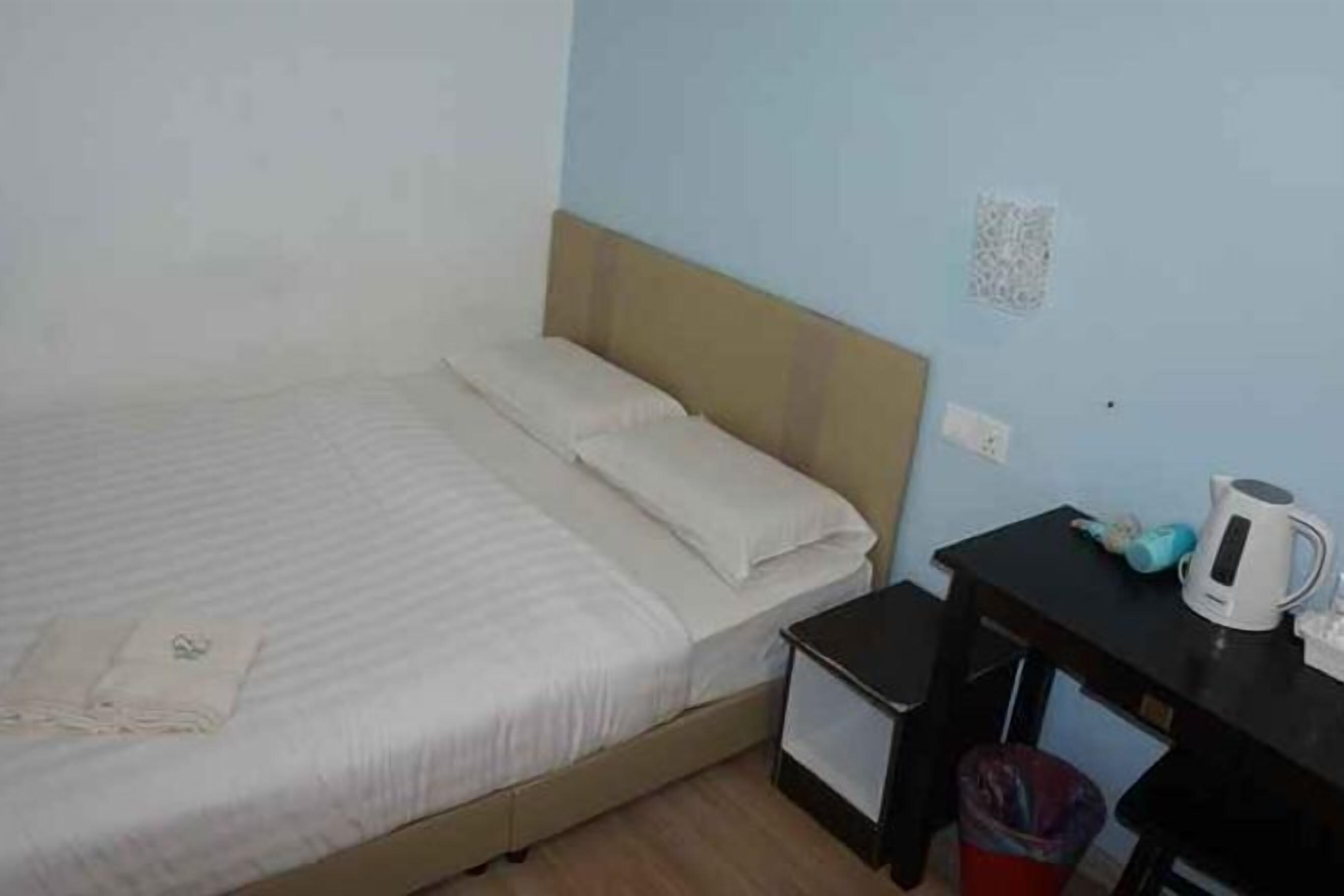 1 間臥室、書桌、隔音、熨斗/熨衣板