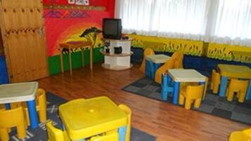 Children’s play area – indoor