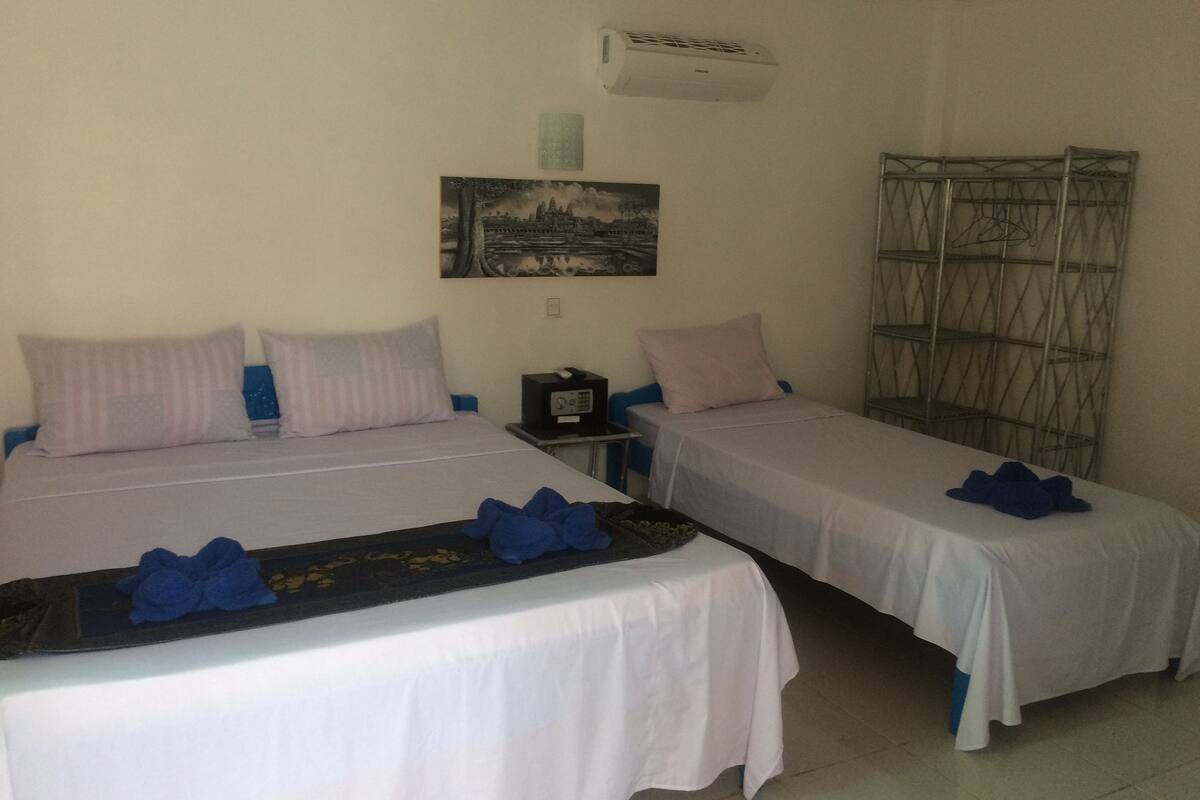 Triple Room | Minibar, in-room safe, desk, rollaway beds (surcharge)