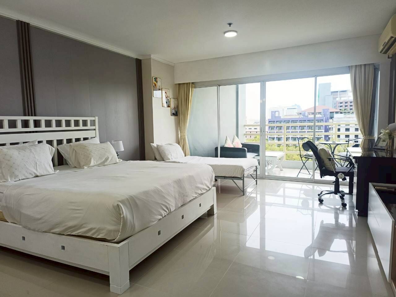 Triple Room, Kitchenette, Sea View | In-room safe, soundproofing, free WiFi, bed sheets