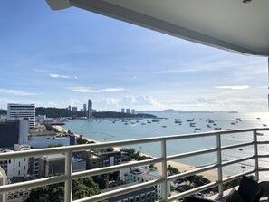 Executive Suite, 1 King Bed, Sea View | Balcony view - View Talay 6 Condominium by Honey (Pattaya)