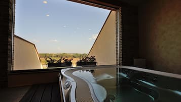 Sauna, Türkisches Bad/Hamam, Aromatherapie, Thai-Massagen