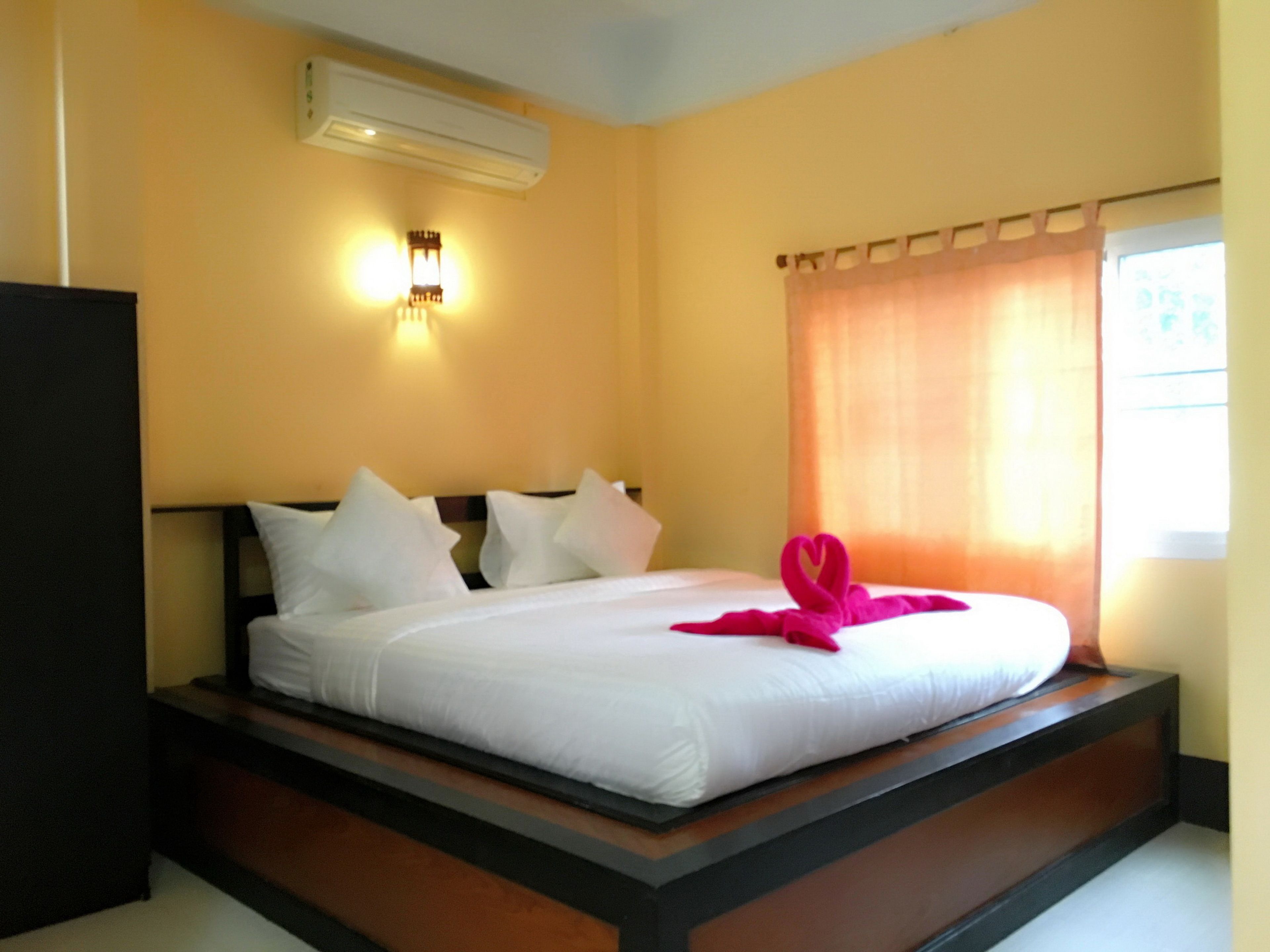 Standard Double Room | Öryggishólf í herbergi, aukarúm