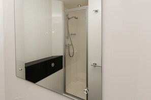 Dusj på badet