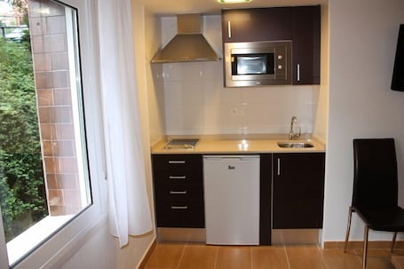 Apartment | Private kitchenette