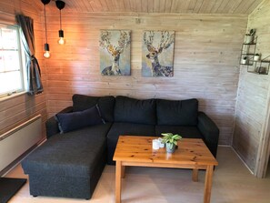Cottage, 2 Bedrooms (Linen Excluded) | Living area | 32-inch LED TV with cable channels, TV, Netflix - Danhostel Skanderborg (Skanderborg)