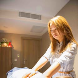 Couples treatment room(s), Turkish bath/hammam, body treatments