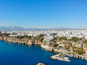 Utsikt mot strand/hav