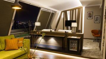 Penthouse | Living area | LED TV