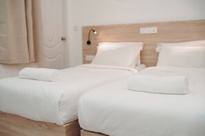 Minibar, in-room safe, desk, laptop workspace - Nala Island Village (Maafushi)
