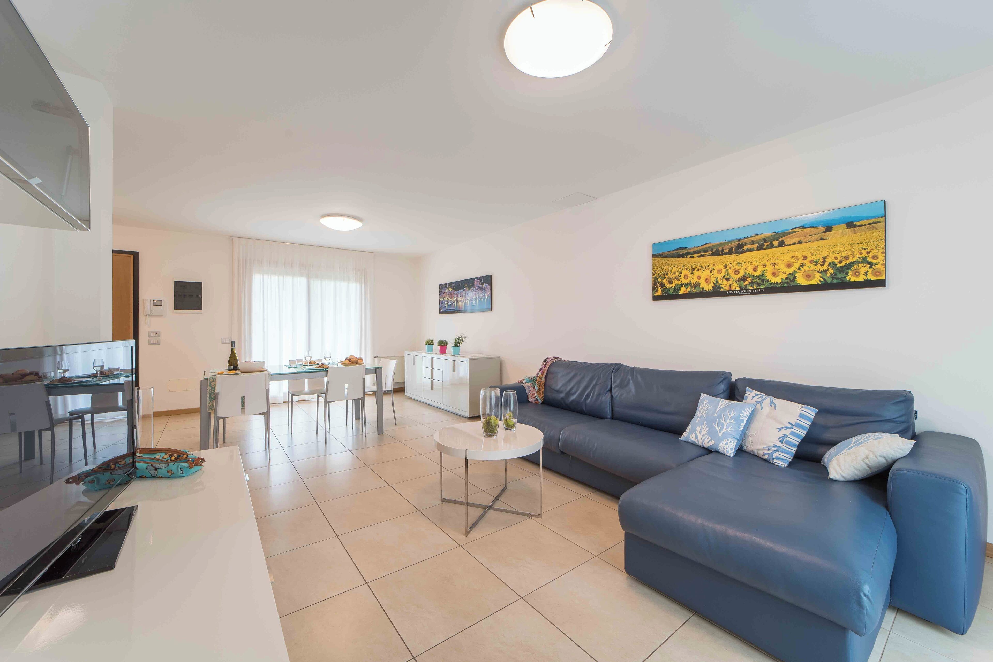 Family Villa (beach access included) | Living area | LCD TV