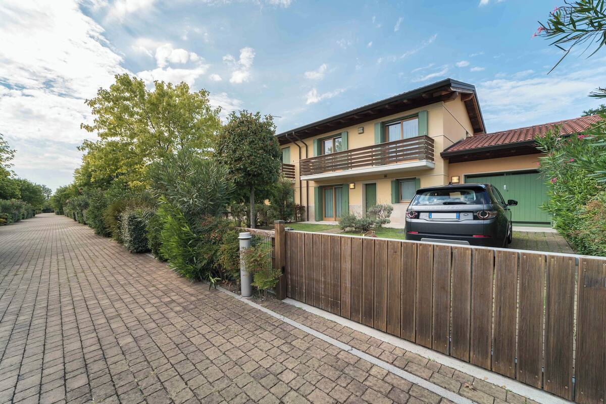 Family Villa (beach access included) | Terrace/patio