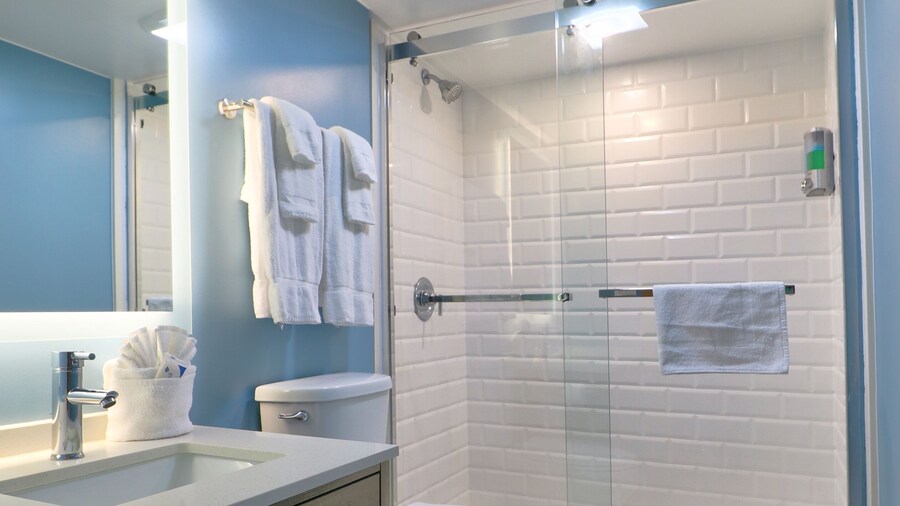 Yankee Clipper Inn, SureStay Collection by Best Western