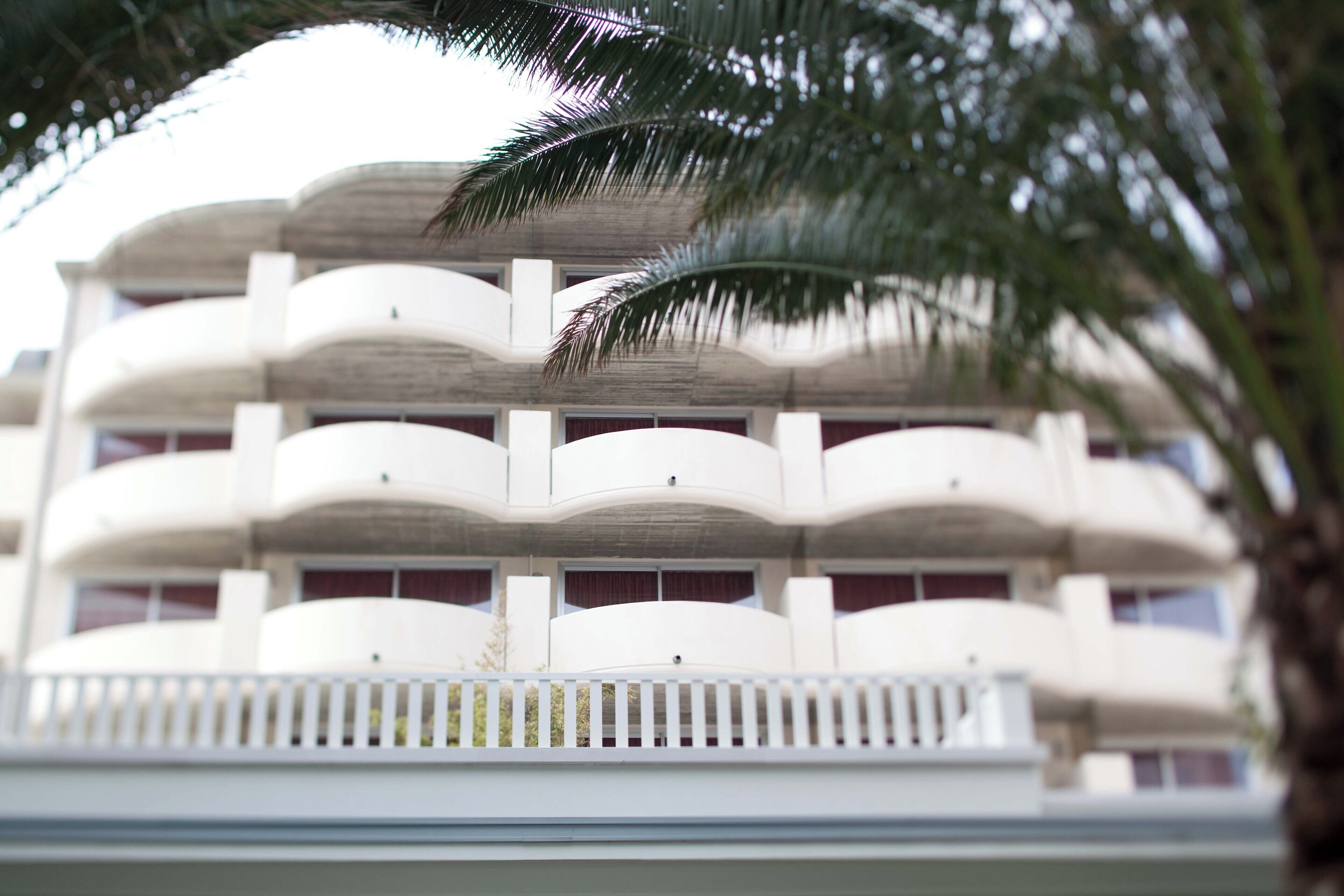 Appartement, 1 chambre, coin cuisine, vue partielle sur la mer