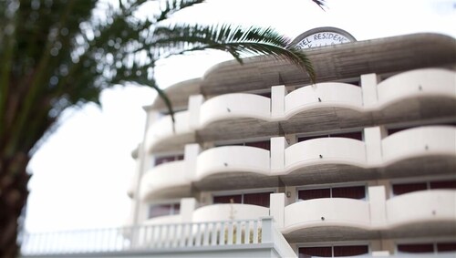 Altamarea Residence & Hotel