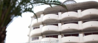 Altamarea Residence & Hotel