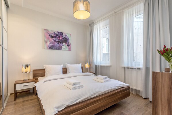 Comfort Apartment, 2 Bedrooms, Kitchenette (Zelazna 16) | Iron/ironing board, free WiFi, bed sheets - Apartament Chmielna by Your Freedom (Warsaw)