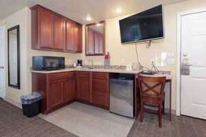 Refrigerador, microondas