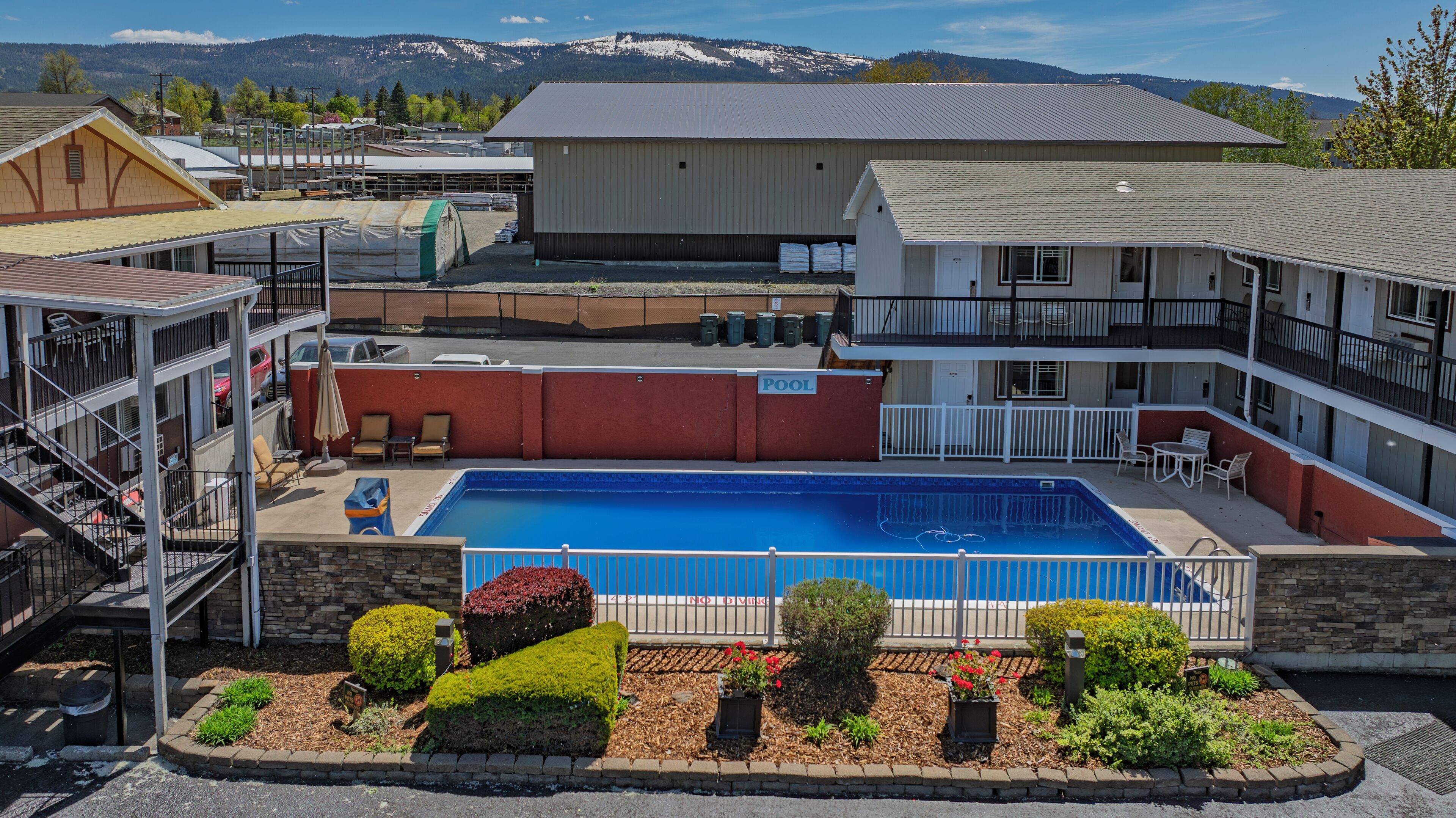 Seasonal outdoor pool