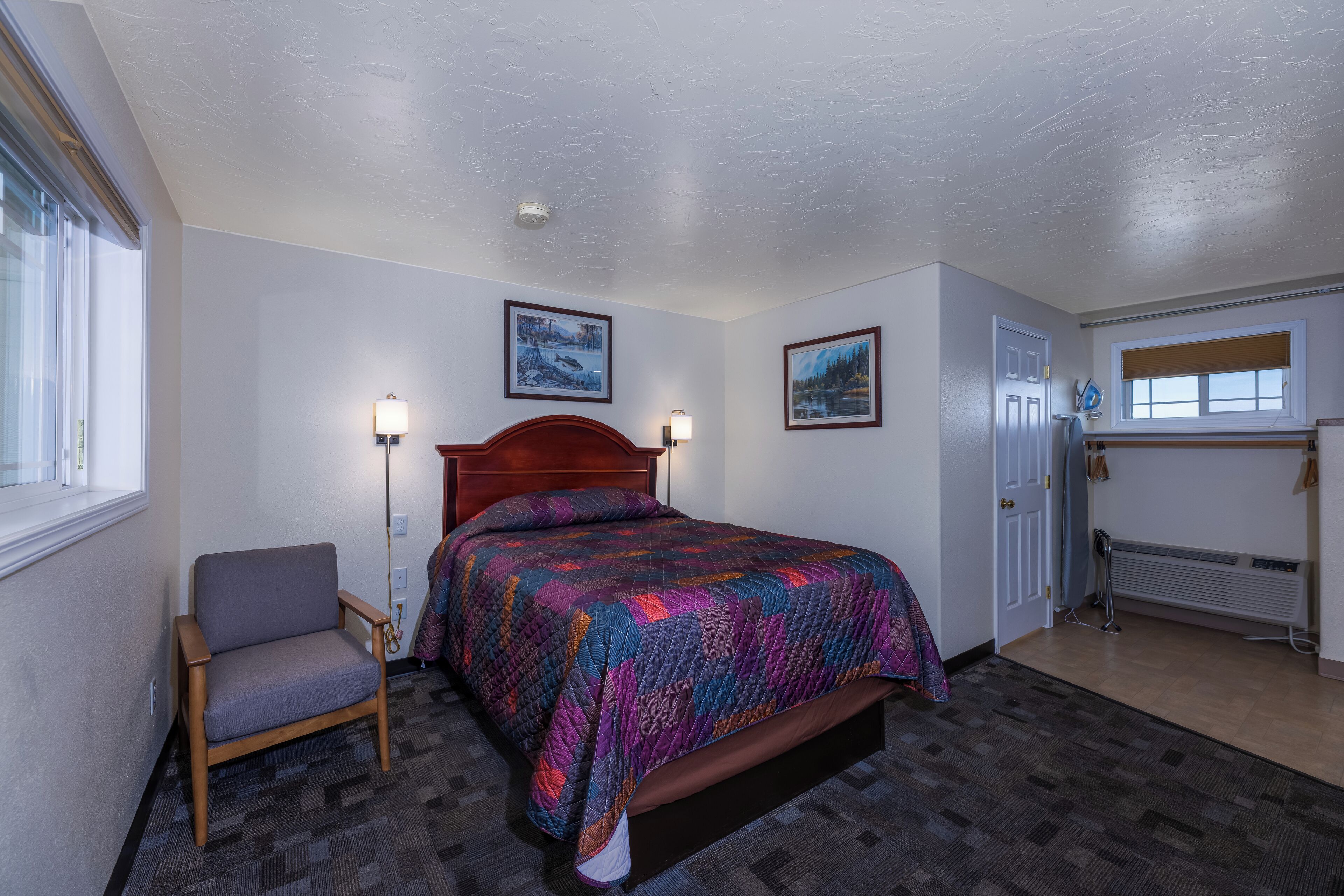 Desk, iron/ironing board, free WiFi, bed sheets