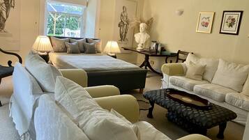 Double Room, Private Bathroom (Garden Suite)