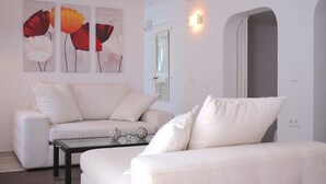 Superior Suite, 1 Bedroom, Non Smoking, Garden View | Living area - Hacienda Encanto del Rio (Santa Eulalia del Rio)