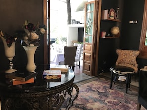 Bar (on property) - Casa Monraz (Guadalajara)