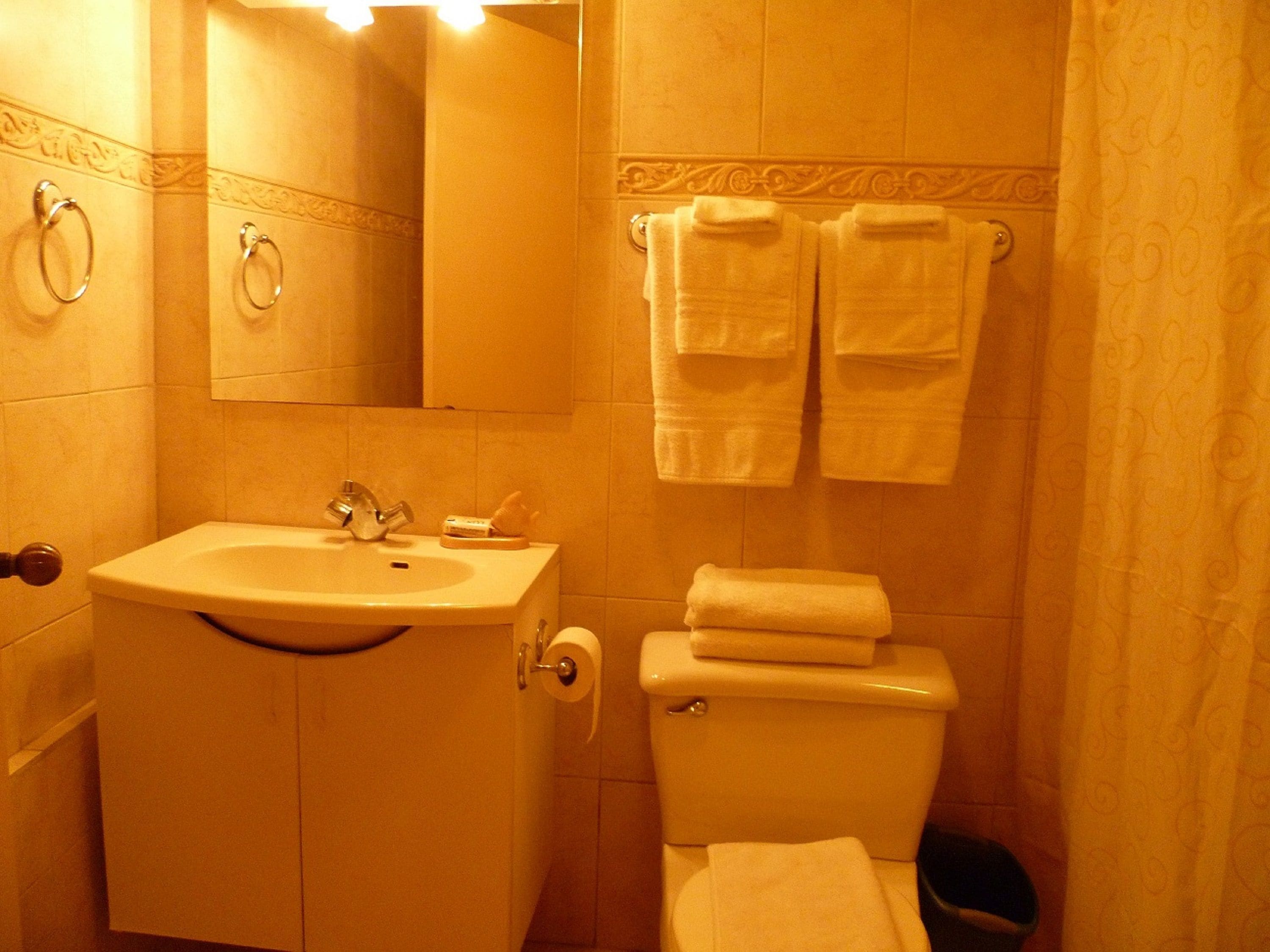 Le Chateau Ocean Villas