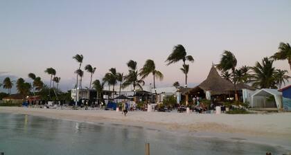 Le Chateau Ocean Villas