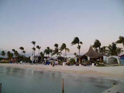 Le Chateau Ocean Villas