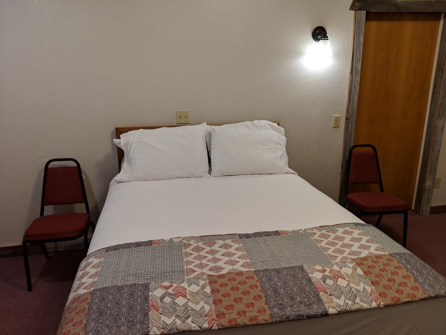 desk, iron/ironing board, rollaway beds, free wifi