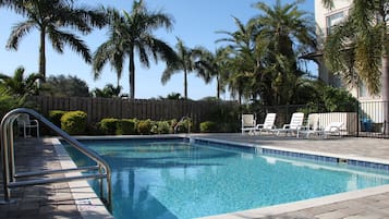 Piscina all'aperto