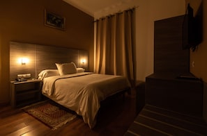 Standard Single Room | Premium bedding, minibar, in-room safe, desk