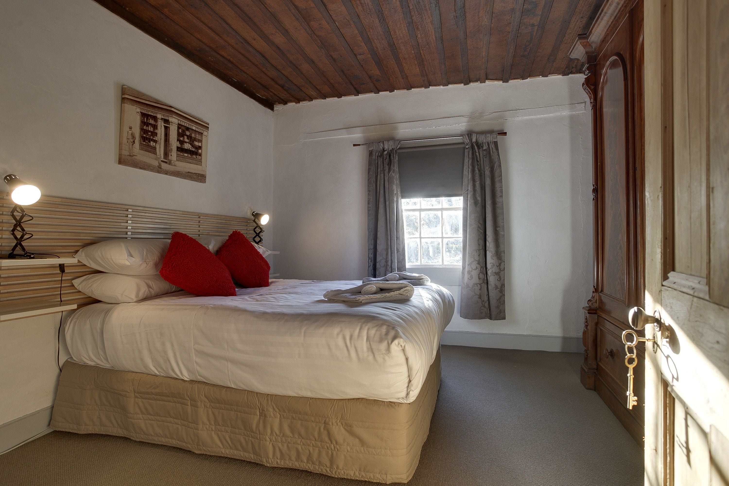 White's Corner — image 9