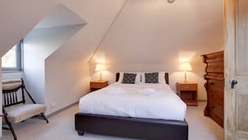 Ferienhaus, 4 Schlafzimmer | Hochwertige Bettwaren, individuell dekoriert, individuell eingerichtet