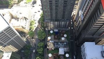 BBQ/ํผํฌ๋ ๊ณต๊ฐ