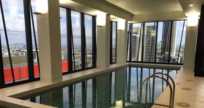 Melbourne SkyHigh Apartments