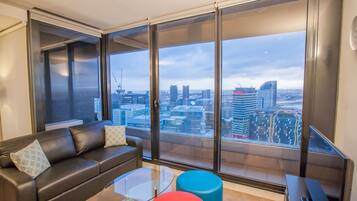 ๊ฐ์ค์์ ๋ณด์ด๋ ์ ๋ง