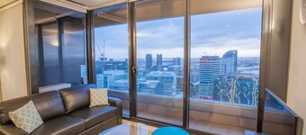 Melbourne SkyHigh Apartments