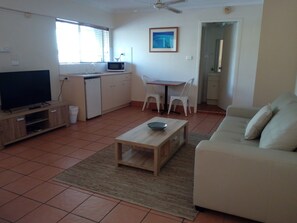 Studio | Oppholdsområde | LCD-TV