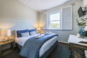 Standard Double Room, Shared Bathroom