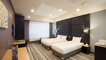 Phòng 2 giường đơn dành cho gia đình (Free Sauna) | Bộ đồ giường cao cấp, chăn bông, bàn