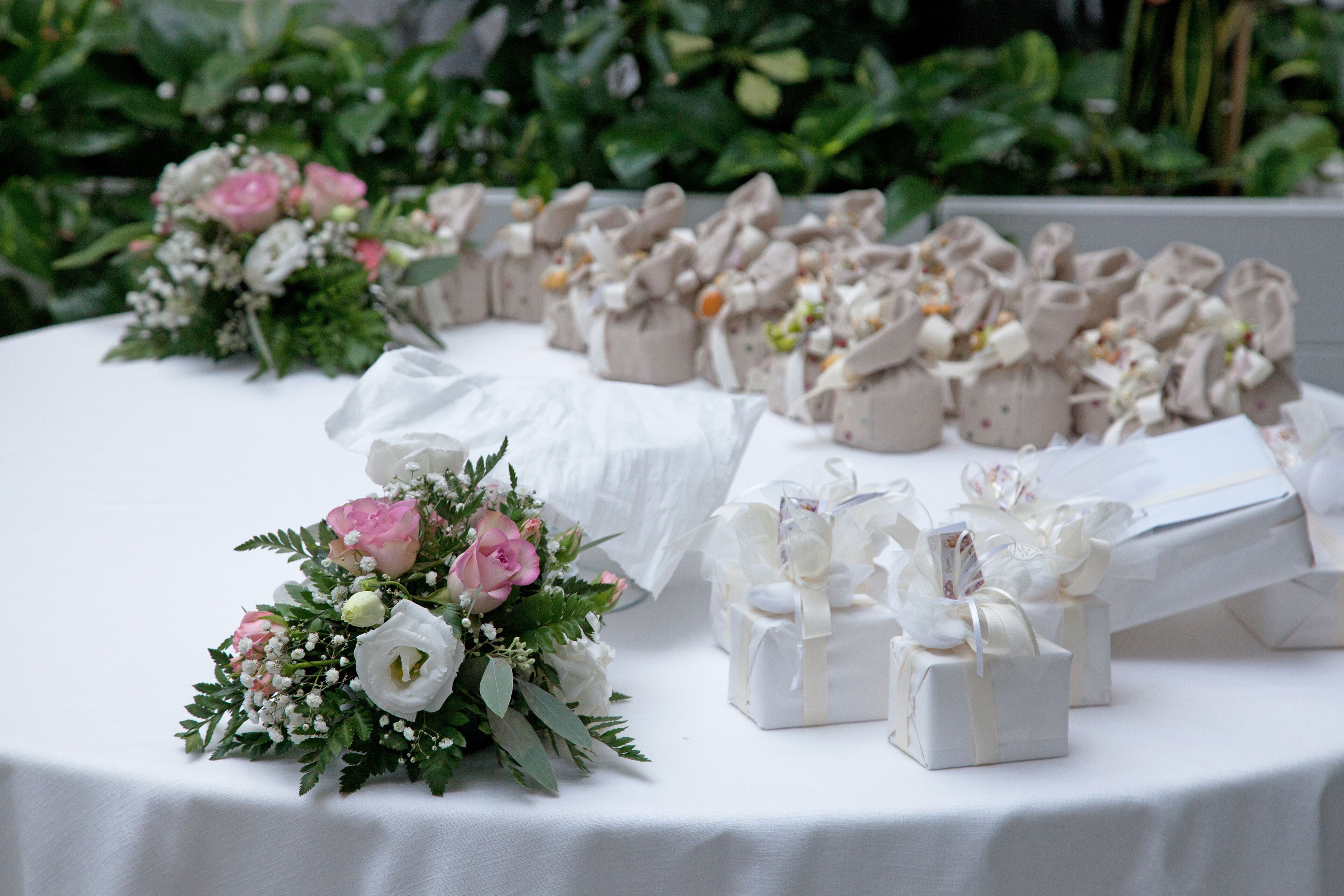 Lunsj, middag og brunsj serveres, italienske retter 