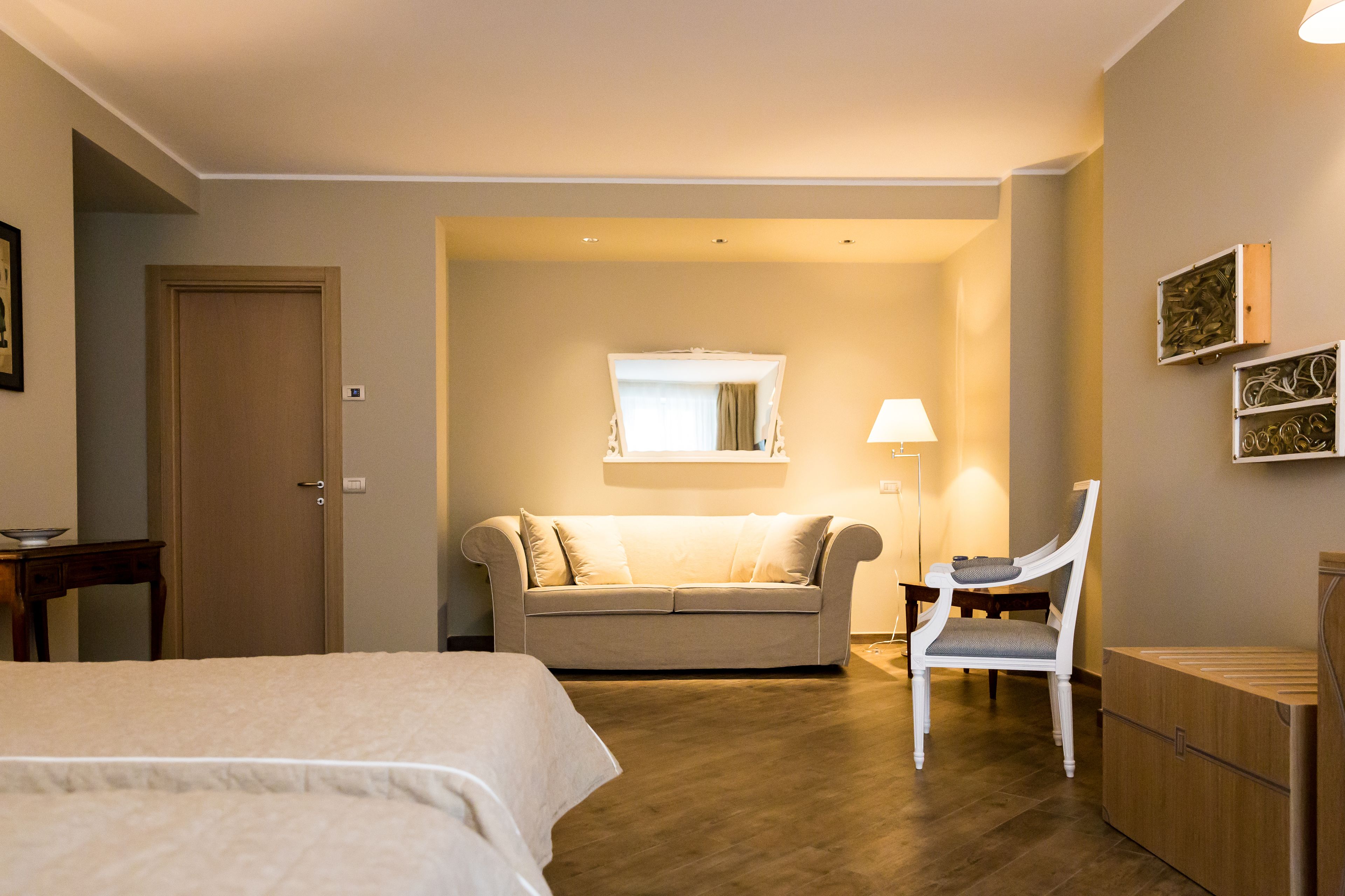 junior suite | 1 bedroom, minibar, in-room safe, desk