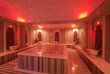 桑拿、湿蒸房、土耳其浴、运动按摩、按摩服务