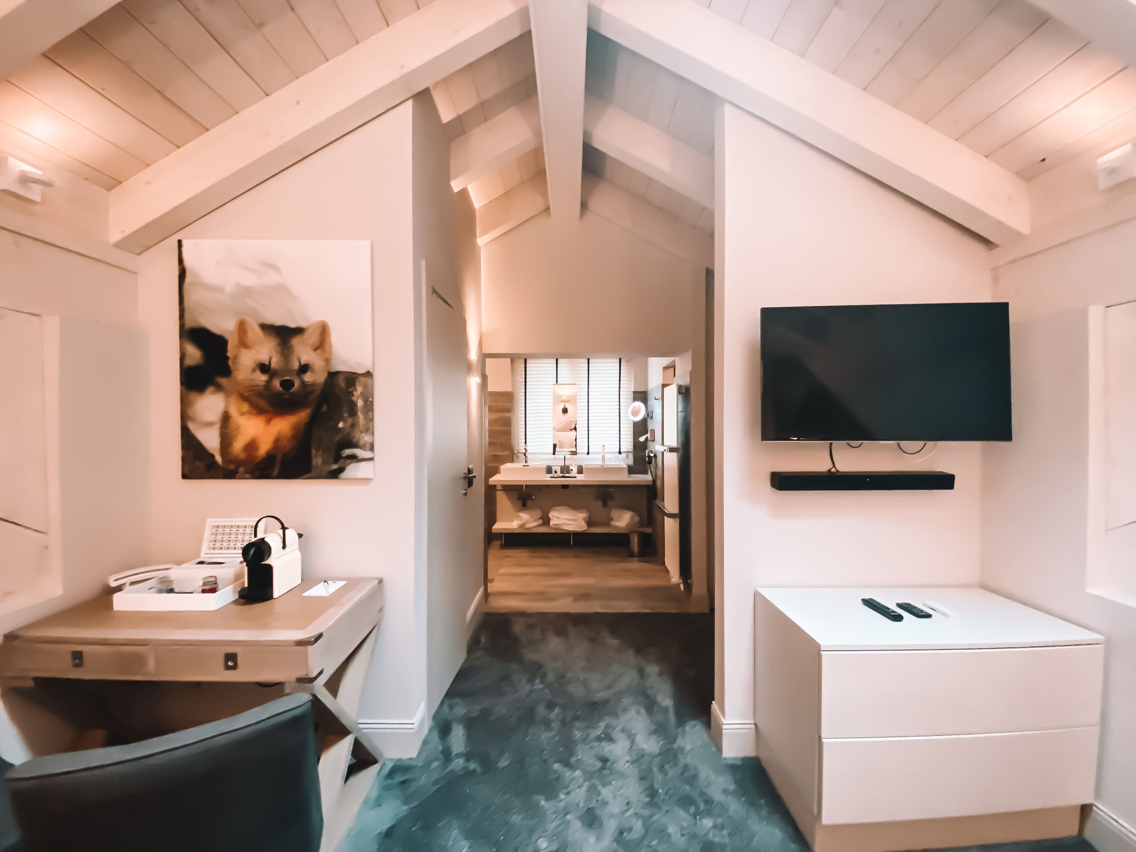 junior suite | premium bedding, free minibar, in-room safe, blackout curtains