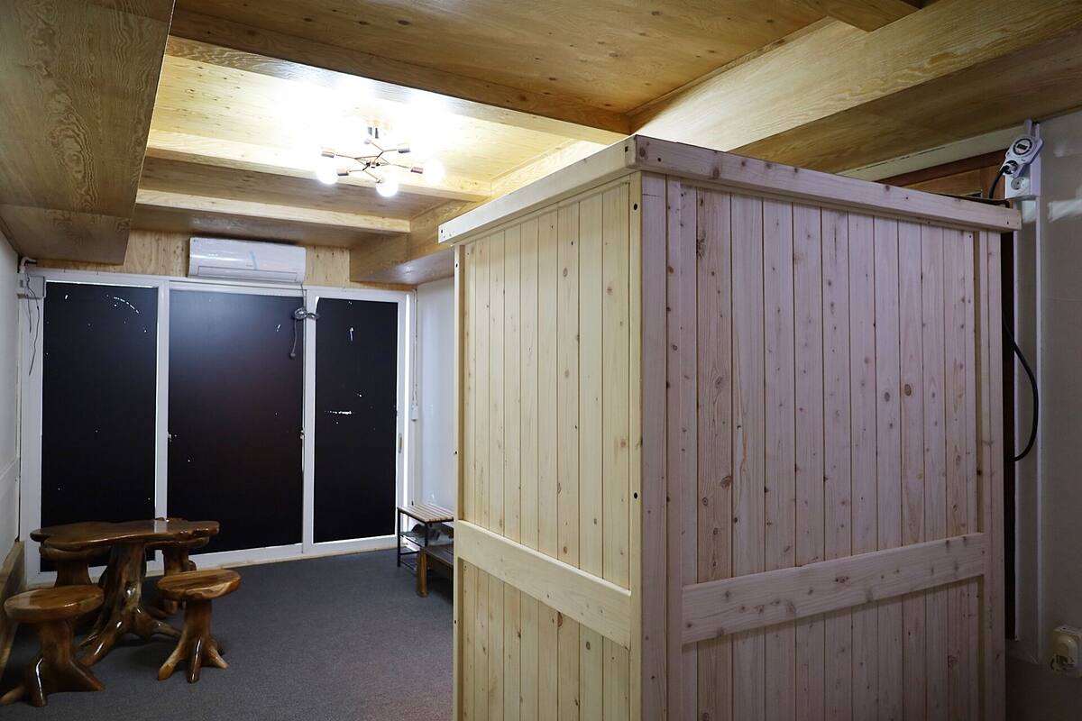 Traditional Room (Whirlpool, 4-Person)