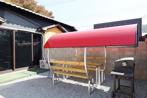 Traditional Room (Whirlpool, 4-Person) | Terrace/patio